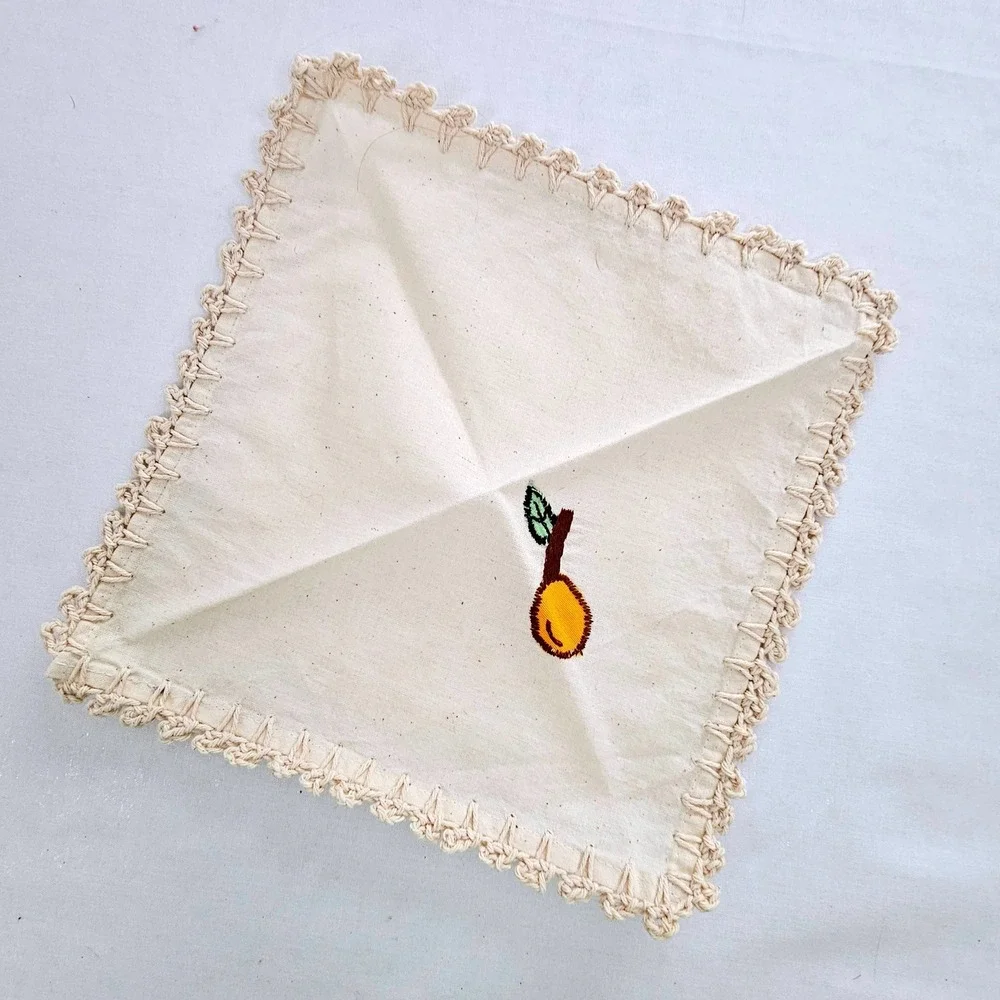 Vintage Embroidered Fruit Round Tablecloth and 6 Napkins Set Crochet Lace Trim